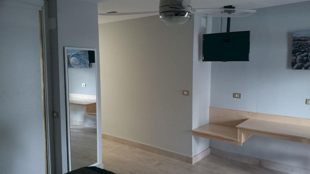 Apartamentos Panorama (Adults Only) ปูแอร์โตเดลคาร์เมน ภายนอก รูปภาพ